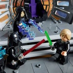 ADO-LSW75352 EMPERORS T ROOM DIORAMA 3