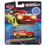 MATE-HPG76 CARS KARANLIKTA PARLAYAN YARISCILAR 8
