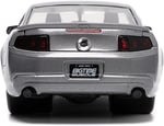 Jada Toys Big Time Muscle 1:24 Ölçekli 2010 Ford Mustang GT Döküm Model Araba,