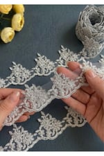 Fransız Dantel E-1328 13,5mt Simli-gümüş