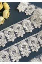 Fransız Dantel Jn1869 13,5mt Floş Simli-krem-gümüş
