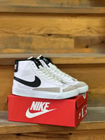 NİKE BLAZER 36/40