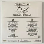 Onurlu Yıllar - 25. Yıl Onur Akın Şarkıları Plak