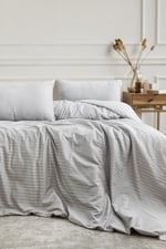 SATEN NEVRESİM TAKIMI ÇİFT KİŞİLİK LASTİKLİ ÇARŞAFLI