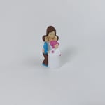 İki Çocuklu Oturan Anne -7.5cm- Teraryum Malzemesi
