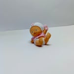 Oyuncaklı Kız Bebek -Teraryum Malzemesi