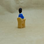 Sırada Oturan Kız Öğrenci - Teraryum malzemesi