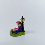 Yerde Oturan Lambalı Çift  - Teraryum Malzemesi