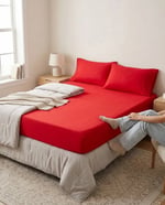 Premium %100 Pamuk Lastikli Çarşaf Takımı 180x200 + 30 cm Yatak Yüksekliği (3 Parça) - Kırmızı