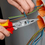 ÇOK FONKSİYONLU ELEKTRİKÇİ PENSE