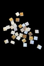 10x10 mm Kare 5 mm Kalınlığında Doğal Taş Boncuk (20 Adet)