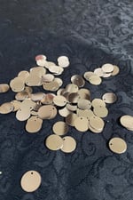 12 mm Soft Gold Yandan Delikli Pul Payet 25 Gram (Tülbent, Oya, Havlu Malzemesi)