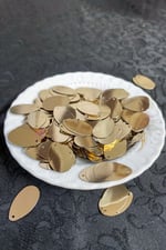 13x22 mm Damla Yandan Delikli Soft Gold Pul Payet 25 Gram (Tülbent, Oya, Havlu Malzemesi)