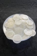 30 mm Yandan Delikli Doğaltaş Çanta Pulu (20 Adet 21 Gram)