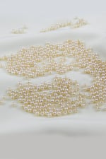 4 mm Krem Tonu Plastik İnci Boncuk Aksesuar Takı Malzemesi (25 Gr)