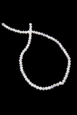 4 mm Süt Beyaz Piramit Kristal Cam Boncuk 1 Dizi - (85 Adet)