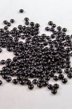 6 mm Basık Siyah Akrilik Boncuk Aksesuar (25 Gram)