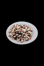8 mm Çukur Papatya Desen Light Gold Pul Payet 30 Gr (Tülbent, Oya, Havlu Malzemesi)