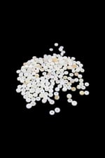 8 mm Ortadan Delikli Krem Sedef Boncuk (200 Adet)