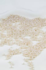 Bej 3 mm Plastik İnci Boncuk Takı Aksesuar Malzemesi (25 Gr)
