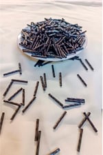 Burgulu Boru Siyah 2x20 mm Boncuk 25 Gr