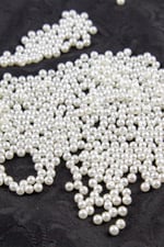 Ekru 4 mm Cam İnci Boncuk Aksesuar Takı Malzemesi (30 Gr 330 Adet)