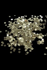 Gold 5x5 Kare Ortadan Delikli Pul Payet 30 Gr (Tülbent, Oya, Havlu Malzemesi)