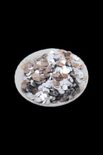 Gümüş 8 mm Yandan Delikli Plastik Pul Payet 30 Gr (Tülbent, Oya, Havlu Malzemesi)