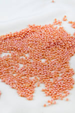 Karışık 2 Renk Oranj 3 mm Plastik İnci Boncuk Takı Aksesuar Malzemesi (25 Gr)