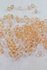 Kavun Rengi 8 mm Piramit Akrilik Boncuk Aksesuar (25 Gram)