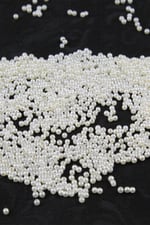 Krem 3 mm Plastik İnci Boncuk Takı Aksesuar Malzemesi (25 Gr)