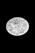 Mat Gümüş 8 mm Yandan Delikli Plastik Pul Payet 30 Gr (Tülbent, Oya, Havlu Malzemesi)