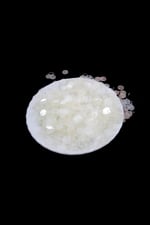 Şeffaf 8 mm Yandan Delikli Plastik Pul Payet 30 Gr (Tülbent, Oya, Havlu Malzemesi)
