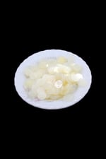 Şeffaf Krem 12 mm Yandan Delikli Plastik Pul Payet 30 Gr (Tülbent, Oya, Havlu Malzemesi)