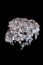 Yaprak Desen 5x10 mm Çift Delikli Pul Payet 30 Gr (Tülbent, Oya, Havlu Malzemesi)