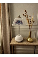Elegance Serisi Porselen Abajur – Dekoratif Masa Lambası Desen No:4 - Kablolu