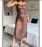 Leopar Desenli Şeffaf Mesh Elbise – Yan Yırtmaçlı ve Büzgülü