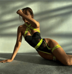 Neon Yeşili Şeritli Siyah Transparan Body Fantezi İç Giyim Takımı