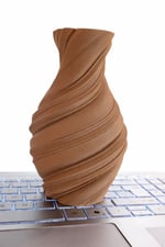 15,5 cm Spiral Tasarım Dekoratif Vazo | Modern 3D Baskı Masa Üstü Vazo