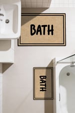 Punto Jüt Görünümlü Siyah Çizgili BATH Yazılı Dijital Baskılı İkili Banyo Paspas Takımı 40x60 60x100