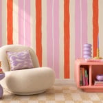 Krem Zeminde Pastel Pembe Dalgalı Şeritler ve Turuncu Fırça Çizgileri Modern Poster Duvar Kağıdı