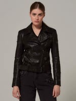 Hakiki Deri Yıldız Detaylı Kadın Biker Ceket – Siyah | Premium Moto Stil