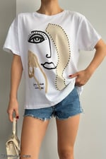 Kadın Desenli Oversize T-shirt - Beyaz