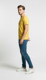 Minimal Tipografi Detaylı Erkek Günlük T-Shirt