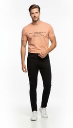 Minimal Tipografi Detaylı Erkek Günlük T-Shirt