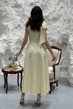 Sarı Omuz Fiyonklu Elbise - Sarı