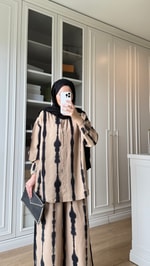 Batik Desenli Takım Haki