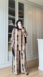 Batik Desenli Takım Haki