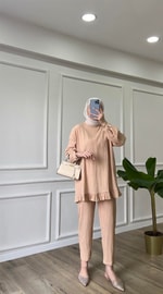 Bej - Fırfırlı Müslin Takım
