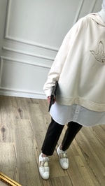 Bej Kuş Baskılı Sweatshirt 